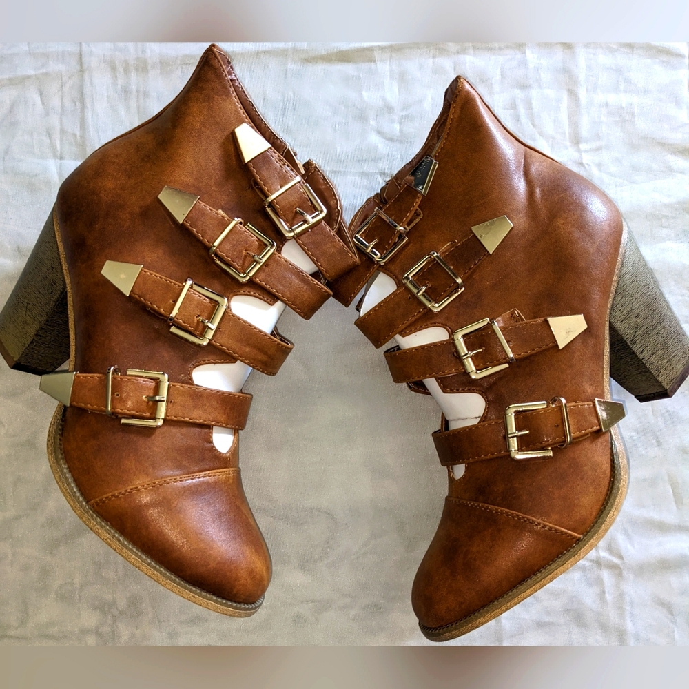 Lollipop Dover Women's Ankle Boots